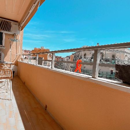 Precioso Dormitorio En El Centro De Торремолинос Экстерьер фото